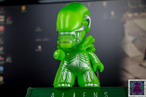 Aliens Xenomorph Varient Figure (2)