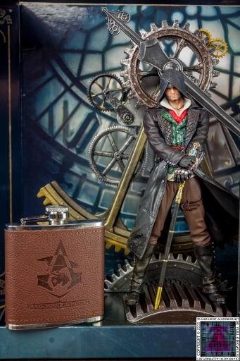 Assassin's Creed Syndicate - Big Ben Collector's Case (2).jpg