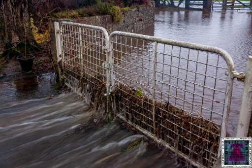 Gates Working Like a Dam - Cumbria Flooding December 2015 (1)