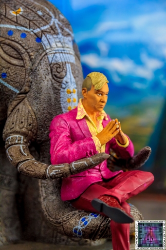 Far-Cry-4-Kyrat-Edition-Statue-9