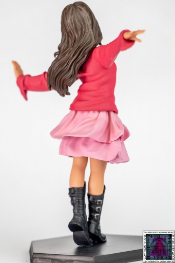 River Tam Statue