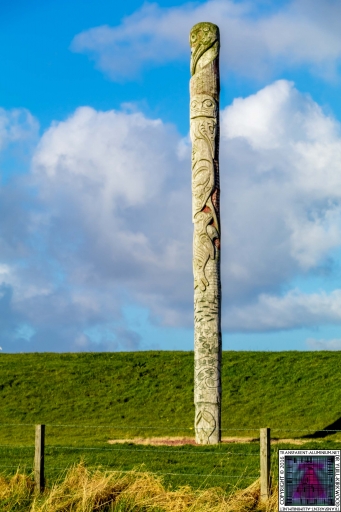 First Nations and Orcadian Totem pole (1)