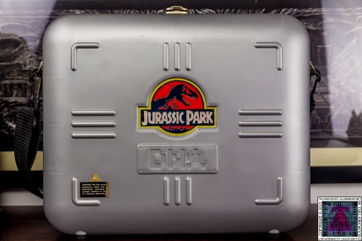 Jurassic Park VHS Collector’s Edition Case (1).jpg
