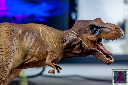 Jurassic World Blu-ray Collector's editions (4).jpg