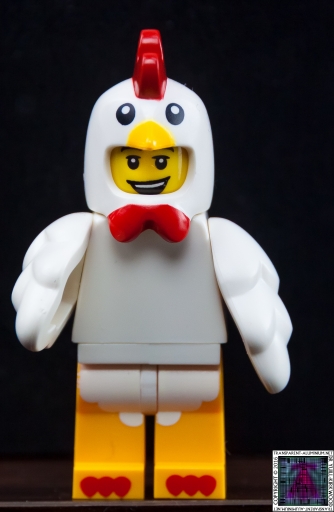 LEGO-6142167-Chicken-Man-Mini-Figure-and-Coop-8