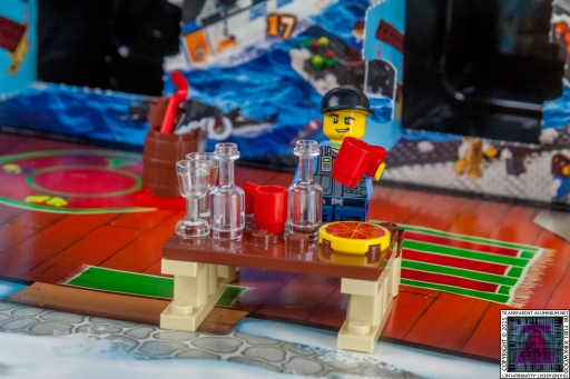 LEGO City Advent Calendar 2015 - Day 09 (3)