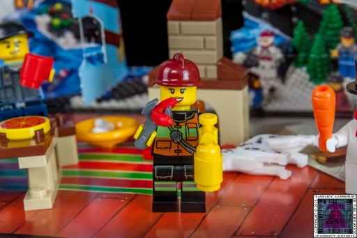 LEGO City Advent Calendar 2015 - Day 10 (1)
