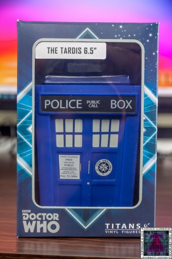 Doctor Who Vinyl TARDIS (2)