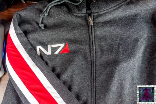 Mass Effect N7 Armor Stripe Hoodie (2)