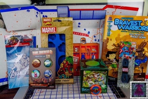 Loot Crate - May 2015 Unite (1).jpg