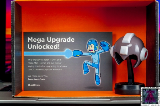 Loot Crate – Mega Upgrade Special 2015 Mega Man (1).jpg