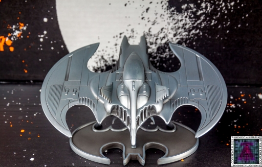 Batman Batwing Metal Replica (7)