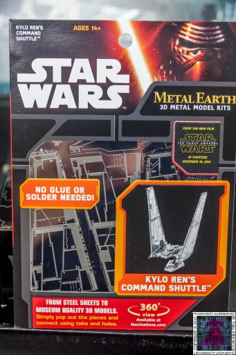 Kylo Ren Command Shuttle 3D Metal Model Kit (2)