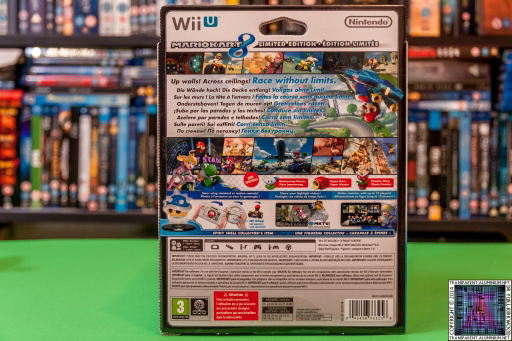 Mario Kart 8 Limited Edition with Blue Shell Figurine