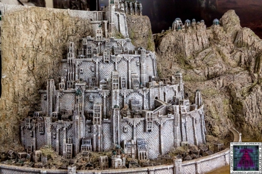 Minas Tirith The Great Citadel Of Gondor Weta (12)