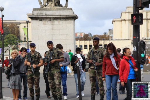 Random in Paris