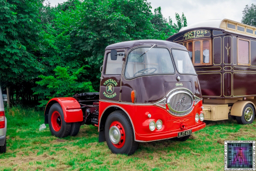 Pickering-Traction-Engine-Rally-2014-Vans-and-Trucks-18