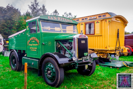 Pickering-Traction-Engine-Rally-2014-Vans-and-Trucks-6