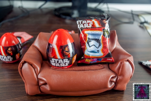 Star Wars Mystery Eggs and Blind Bags (2)