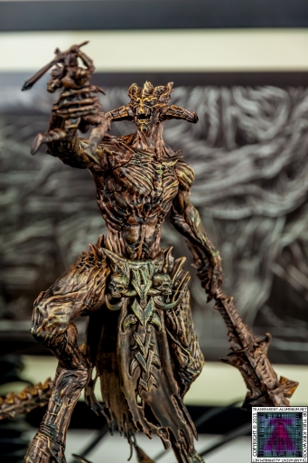 The Elder Scrolls Online Imperial Edition Molag Bal Statue (14).jpg