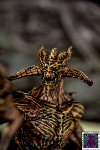 The Elder Scrolls Online Imperial Edition Molag Bal Statue (19).jpg