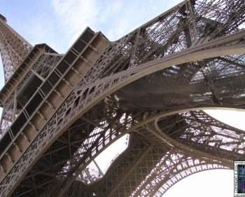 Eiffel Tower – Bace